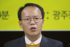 정의당 나경채 “새마을장학금 폐지운동 함께 할 것”
