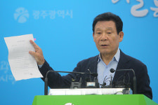 ‘광주형 일자리’ 물꼬 “지금부터가 본 게임”