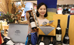 롯데백화점 광주점 “유기농 와인 맛보세요”