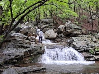구름도 산을 넘지 못하고...도처에 명품계곡을 빚다