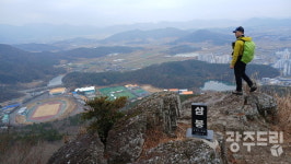 금강산보다 팔천 봉 더 거느린 땅끝 금강산