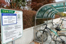 개복동 공영주차장(시민예총 앞) | 갈 곳 잃은 타랑께…그저 녹슬어간다
