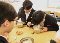 광주 대동고 학생들 축제 수익금 천원 국수 후원