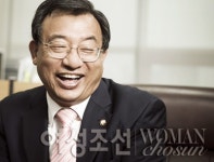국회의원 이정현 “이게 웬 떡입니까? 정말 신나요!”