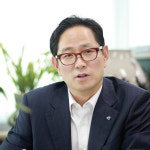 행정의 달인, ‘멜빵 패션’  박수영 경기도 행정1부지사