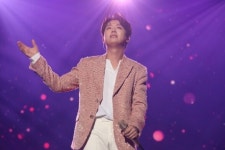이찬원, 이번 주말 울산 찬스 타임 개최... 매진 행진 속 전국 투어