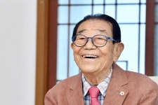 KBS, 고 송해 추모 특집 긴급 편성… 오늘(8일) 밤 10시 방송