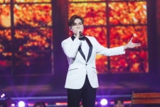 우리들의 쇼10 김희재, 이용 오마주...잠자리 안경 쓰고 잊혀진 계절 부른다 