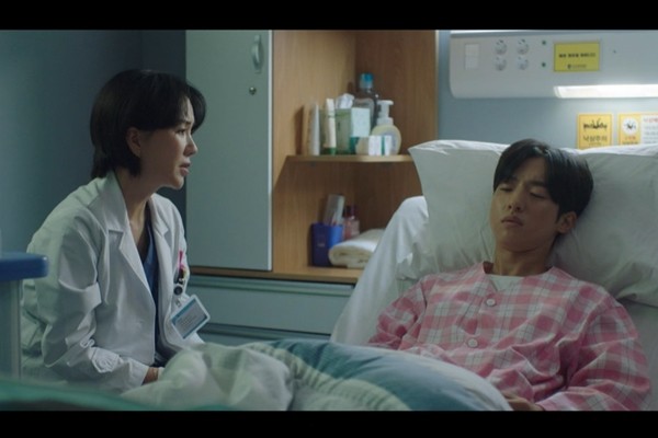 닥터 차정숙 제작진, 크론병 논란 속 정신 바짝 차려 대책 모색하는 중