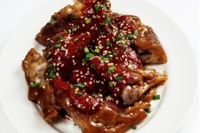 [오늘의 요리 1099] 핸드메이드 소스로 맛을 낸 매운 족발