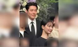 신민아, 매니저 결혼식 축사… 김우빈과 단체컷 포착