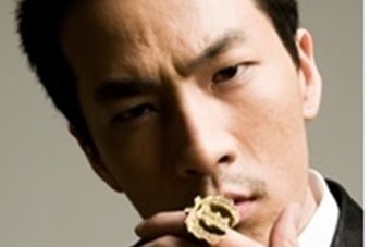 신세계 그룹 외손녀, '테디 걸그룹' 데뷔?…연습생 사진 화제