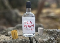 [신상템] 신세계百, 해창주조 손잡고 5050만원 초고가 소주 세트 선봬