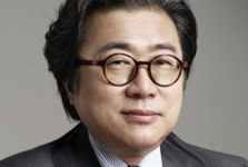 '1위' 이재용 뒤 바짝… 메리츠 조정호 회장, 주식재산 1년새 6조↑