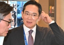 고 이건희 뛰어넘었다… 삼성전자 이재용, 주식재산 '26조'...1년 새 두 배 이상 껑충