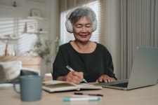 천안시 두정평생학습관, 100세 시대 준비 신(信) 인생설계 강좌 개설