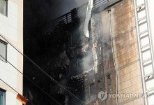 의정부 화재…4명 사망·100명 부상·10명 위독