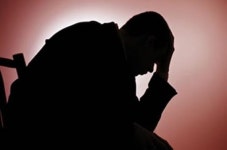 의사회관 화장실서 목숨 끊은 70대 정신과 의사