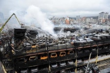 차량 570여 대 불탄 부산 중고차 매매 단지