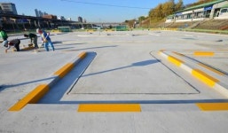 운전 면허 시험장에 부활한  T자 코스