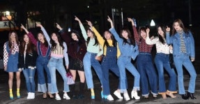 복고 패션으로 등장한 아이돌 (사진 20장) 