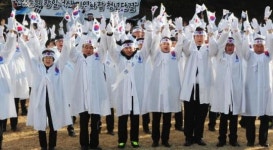 삼일절 맞아 만세 운동 재연한 시민들 (사진 33장)