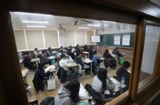 “수능 이의신청 시작... 다음 달 4일 정답 확정한다”