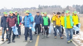영암군, 민족 대 명절 맞이해, 영산호 관광지 주변 정화활동