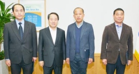 담양군, 모범납세자 증명서 전달