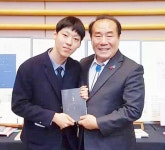 광주효광중 지체 장애 2급 학생 저자 책 출간  화제