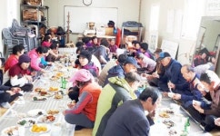 순천 아랫장 야시장 상인들, 지역주민과 훈훈한 정 나눠 