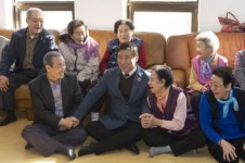 『이동 구청장실』운영 연수구청장 옥련2동 경로당 현장방문