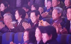 이용섭 광주시장, 시립창극단 국악상설 시범공연 관람