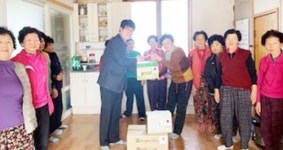  화순불미나리(주), 이서면 경로당에 건강음료 후원
