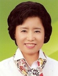  박금자 광주시 서구 건강가정·다문화가족지원센터장, 대통령상 수상