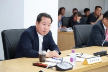경춘분당선 직결 외치는 조광한 남양주시장