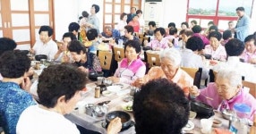 장흥군 수종가든식당, 홀몸 어르신 점심식사 대접