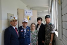 인천보훈지청, 101세 무공수훈자 국가유공자 명패 달아드리기 행사 