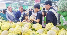 유근기 곡성군수,곡성멜론 홍보 구슬땀