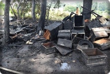 [현장포토] 화염이 쓸고간 양봉장 