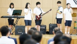 전남교육청 월례조회 이색 공연 ‘눈길’