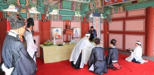 완도 객사에서 망궐례 및 이순신‧진린 장군 추념식 거행