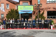 포천시, 이동작은도서관 리모델링 개관