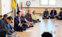 영암군, 동절기 경로당 방문하며 민생 투어 나서