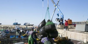 해남군, 도내 최초 15톤급 어선 인양기 설치