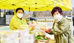 장성군, 학교급식 멈추며 갈 곳 잃은 농산물 판매 나섰다