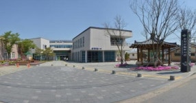 순창군립도서관,‘워킹스루’도서 예약대출서비스 군민 호응