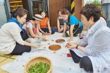 [포토]보성에서 즐기는 향긋한 차만들기 체험