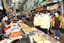 최종환 파주시장, 추석 앞두고 전통시장 방문