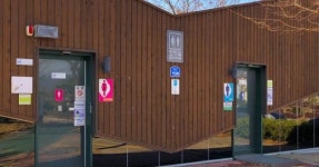 영암군, 공중화장실 도로명 주소 부여로 안전과 편의성 UP!